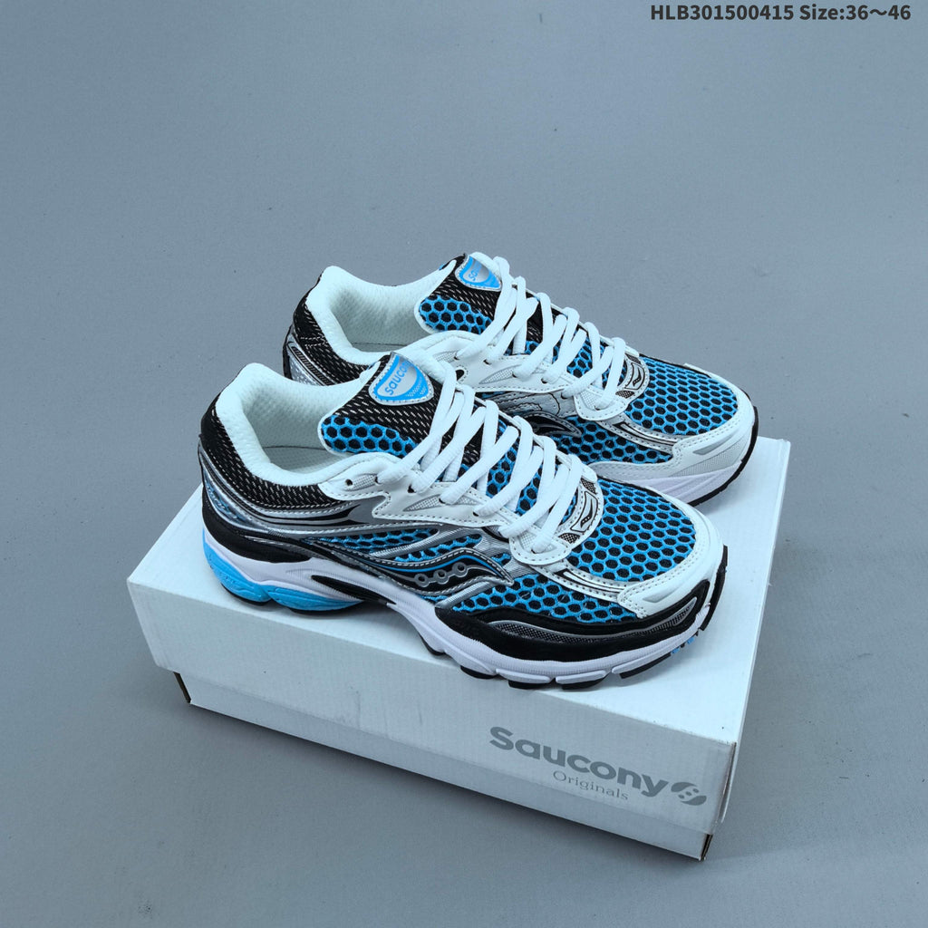 Saucony ProGrid Omni 9 Retro Running Sneakers