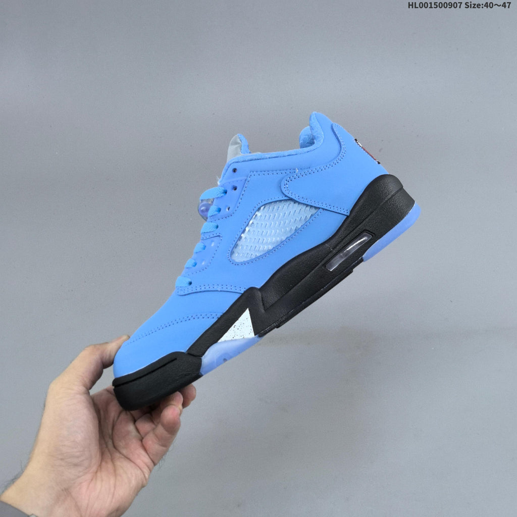 Air Jordan 5 Retro Low UNC Blue Sneakers
