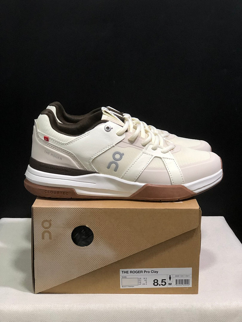 On THE ROGER Clubhouse Pro Tennis Shoes White Brown