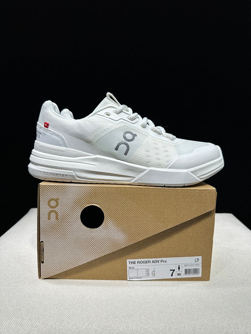 On THE ROGER Advantage Pro White Tennis Sneakers