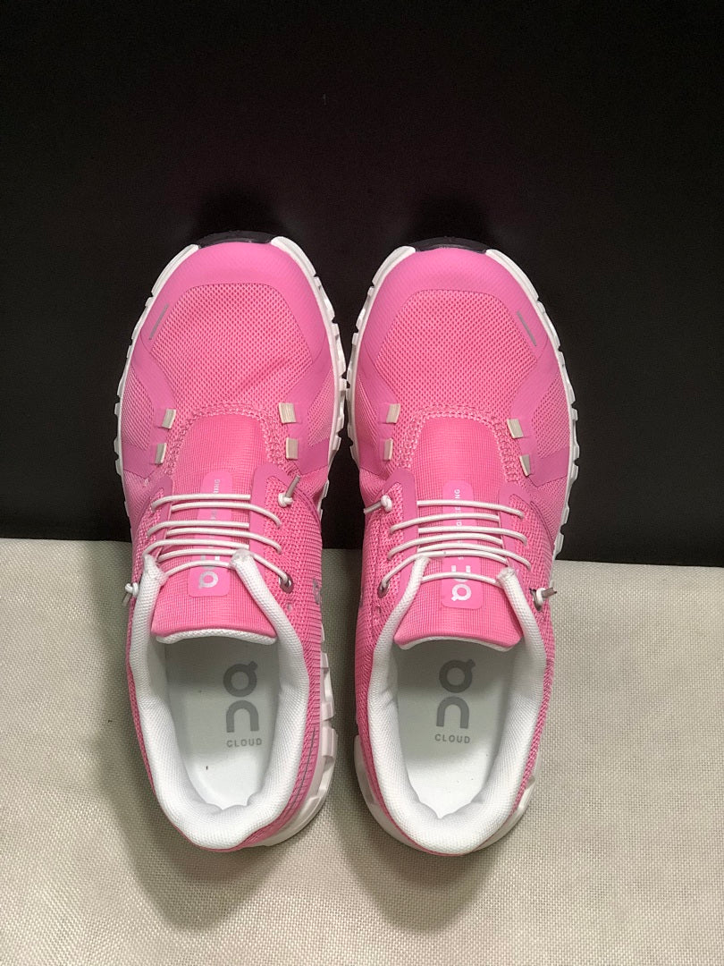 On Cloud 6 Sneakers in Pink and White