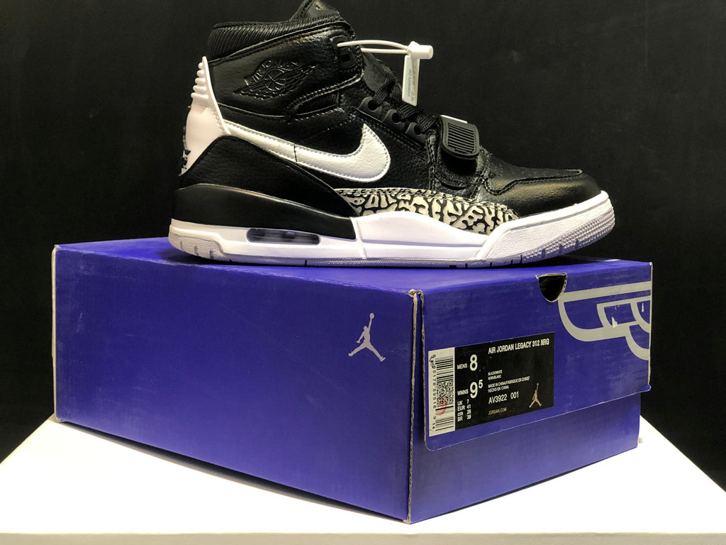 Jordan Air Jordan Legacy 312 Black/White Sneakers AV3922-001