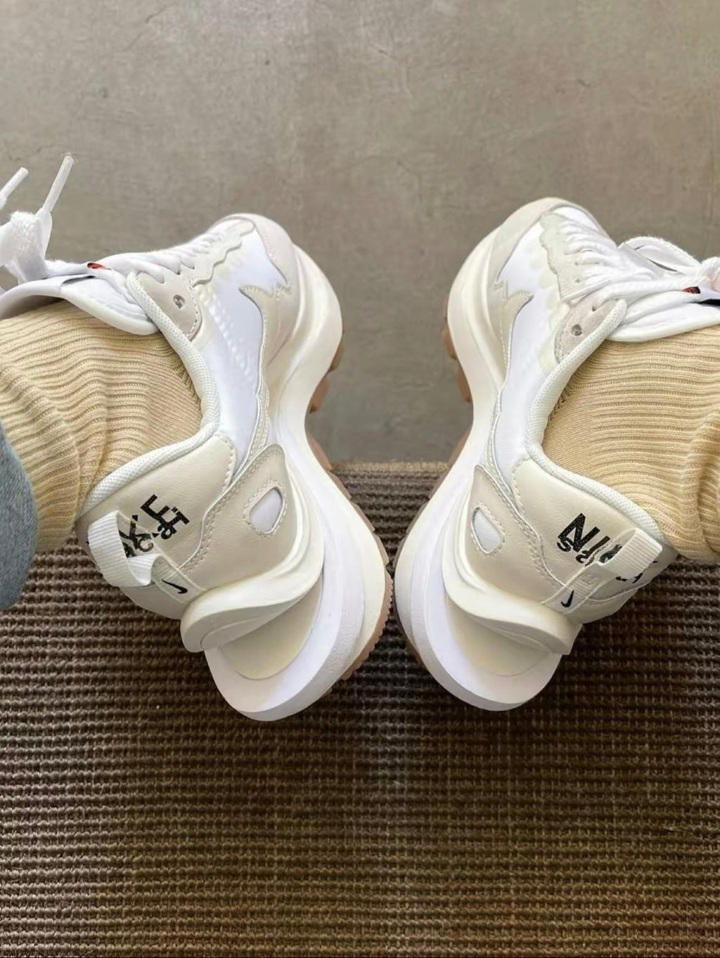 Nike x sacai VaporWaffle Sneakers, White DD1875-100