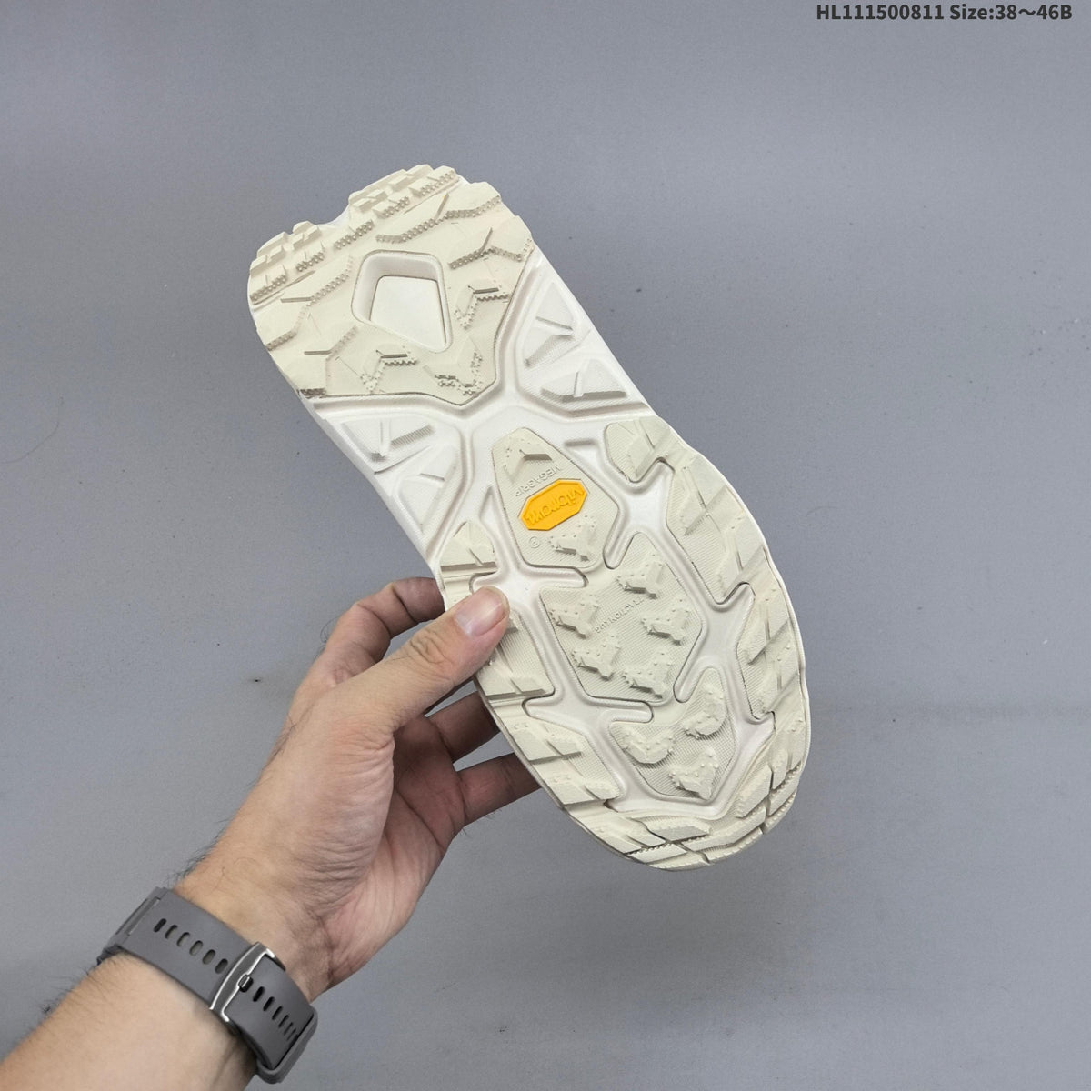 HOKA Kaha 2 Low GTX Low-Top Hiking Shoes, Beige