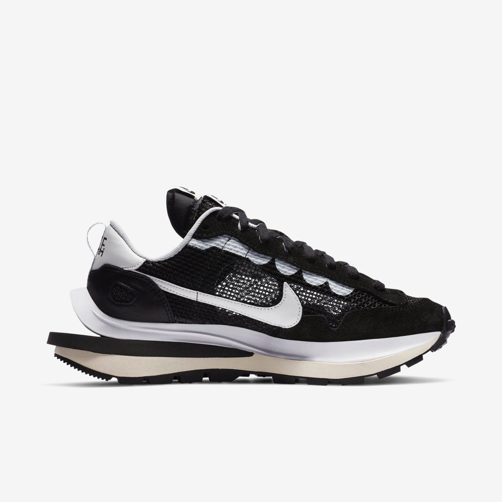 Nike sacai VaporWaffle CV1363-001 Black White Sneakers