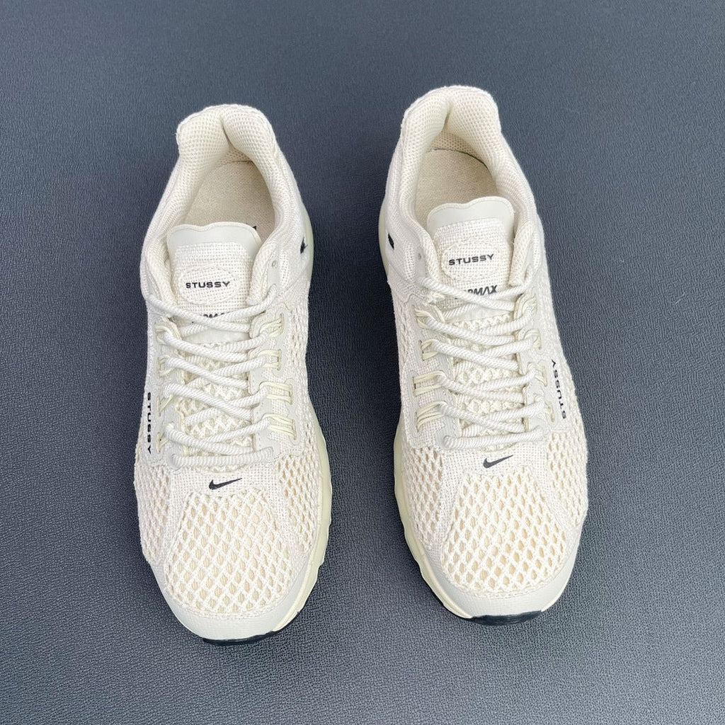 Nike Air Max 2013 Stüssy Fossil Sneakers DM6447-200