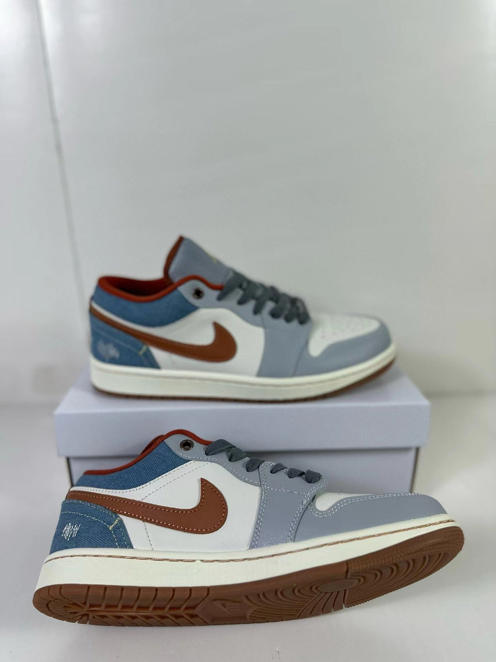 Jordan Air Jordan 1 Low Blue White FZ5045-019