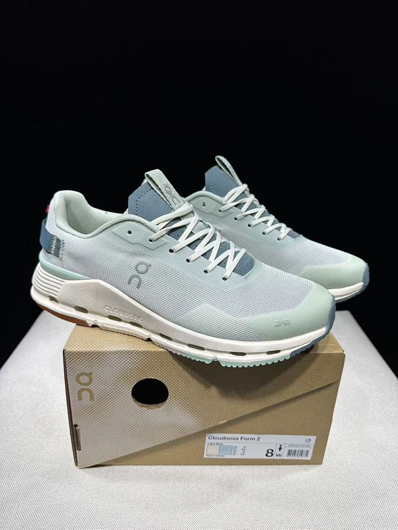On Cloudnova Form 2 Sneakers Light Blue