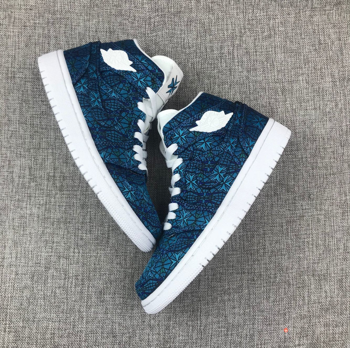 Air Jordan 1 Mid Blue Pattern Women's Sneakers AH7389-300