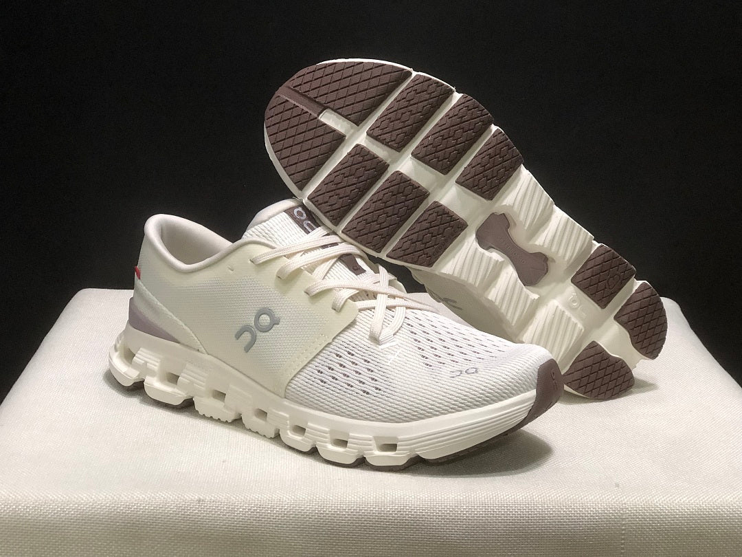 On Cloud X 4 Ivory Running Sneakers