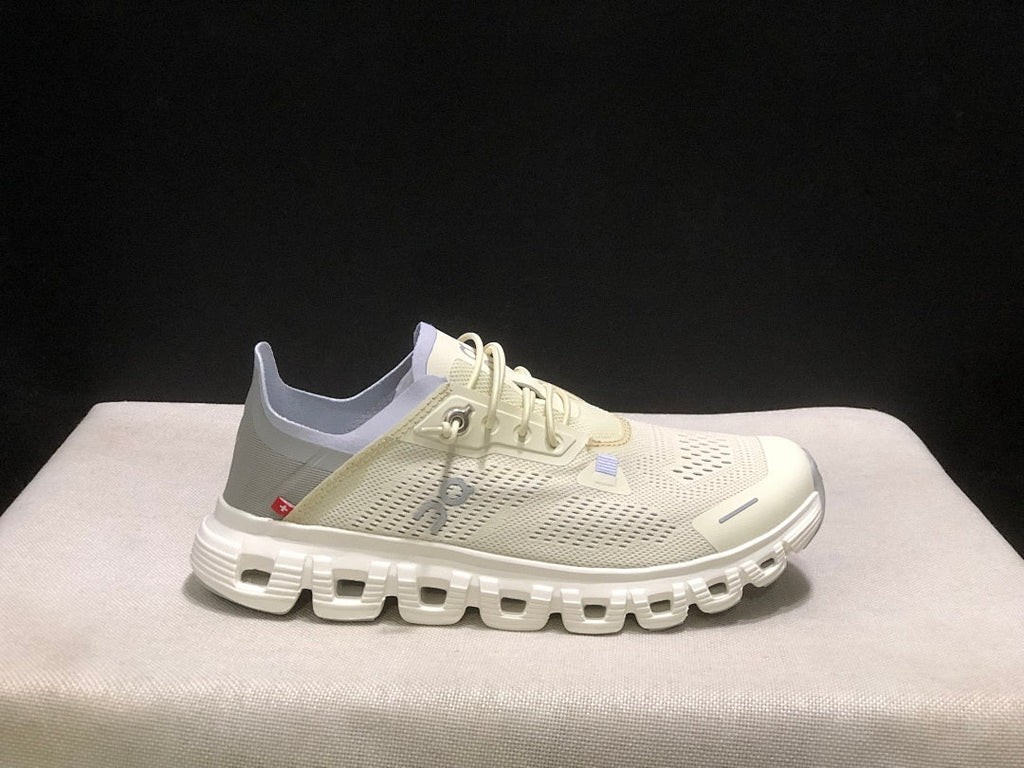 On Cloud 6 Coast Sneakers in Beige