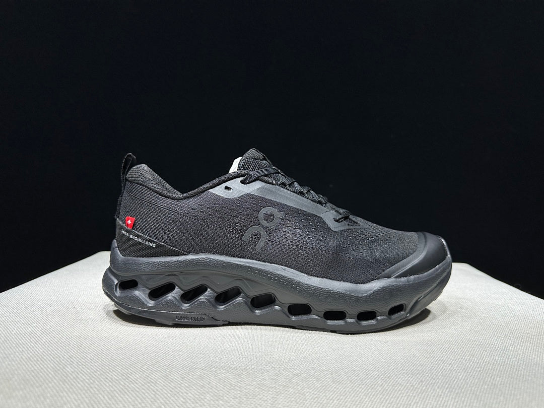On Cloudsurfer Trail 2 Black Trail Sneakers