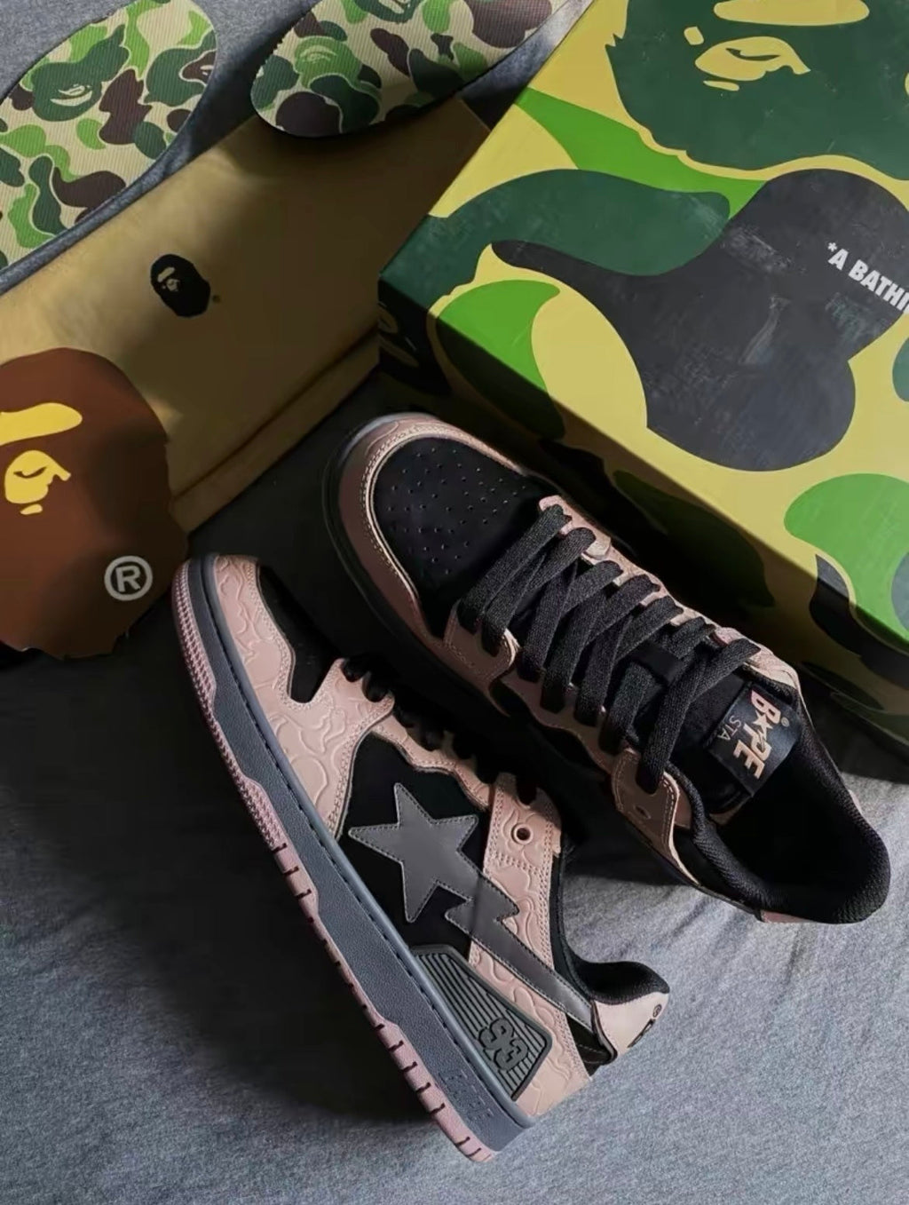 BAPE SK8 Sta Sneakers Black and Pink 1H80-191-016
