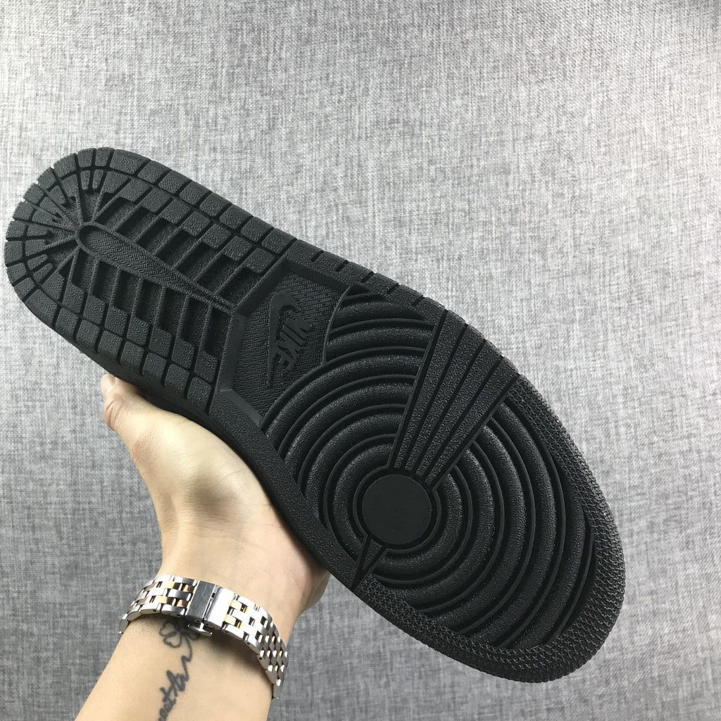 Air Jordan 1 Mid Sneakers, Black