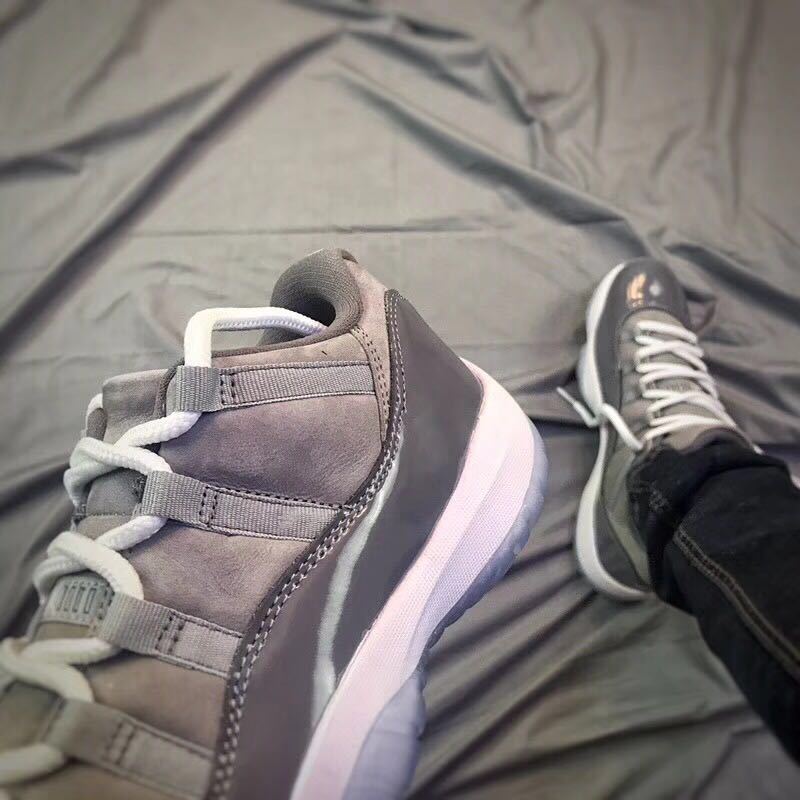 Air Jordan 11 Low Cool Grey Sneakers