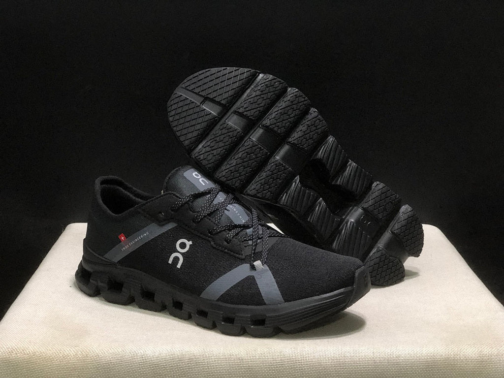 On Cloud X 4 AD Black Sneakers
