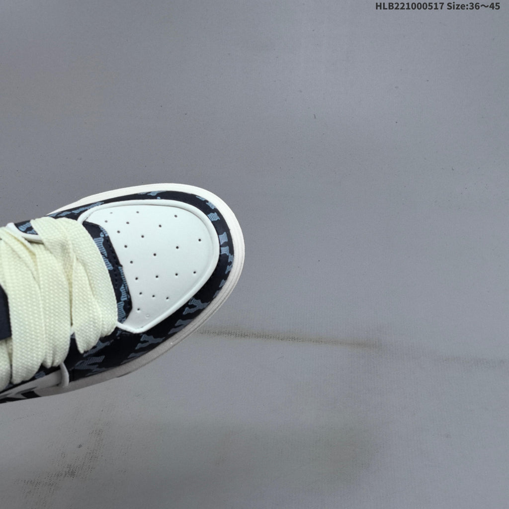 MLB New York Yankees Platform Sneakers, Navy and White
