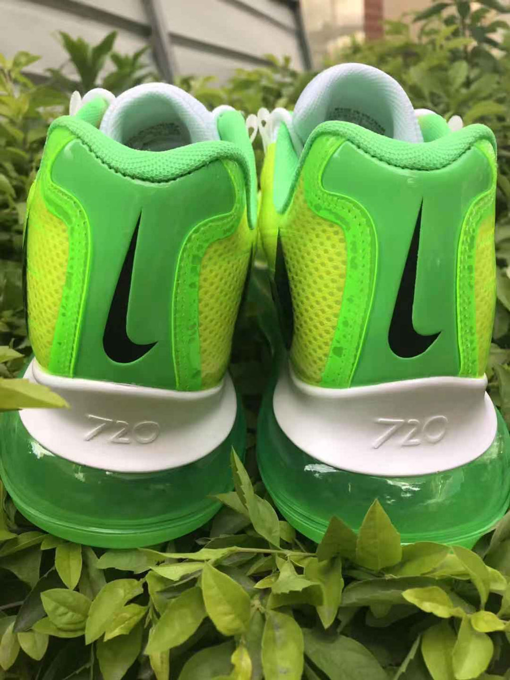 Nike Air Max 720 Heron Preston Sneakers Neon Green