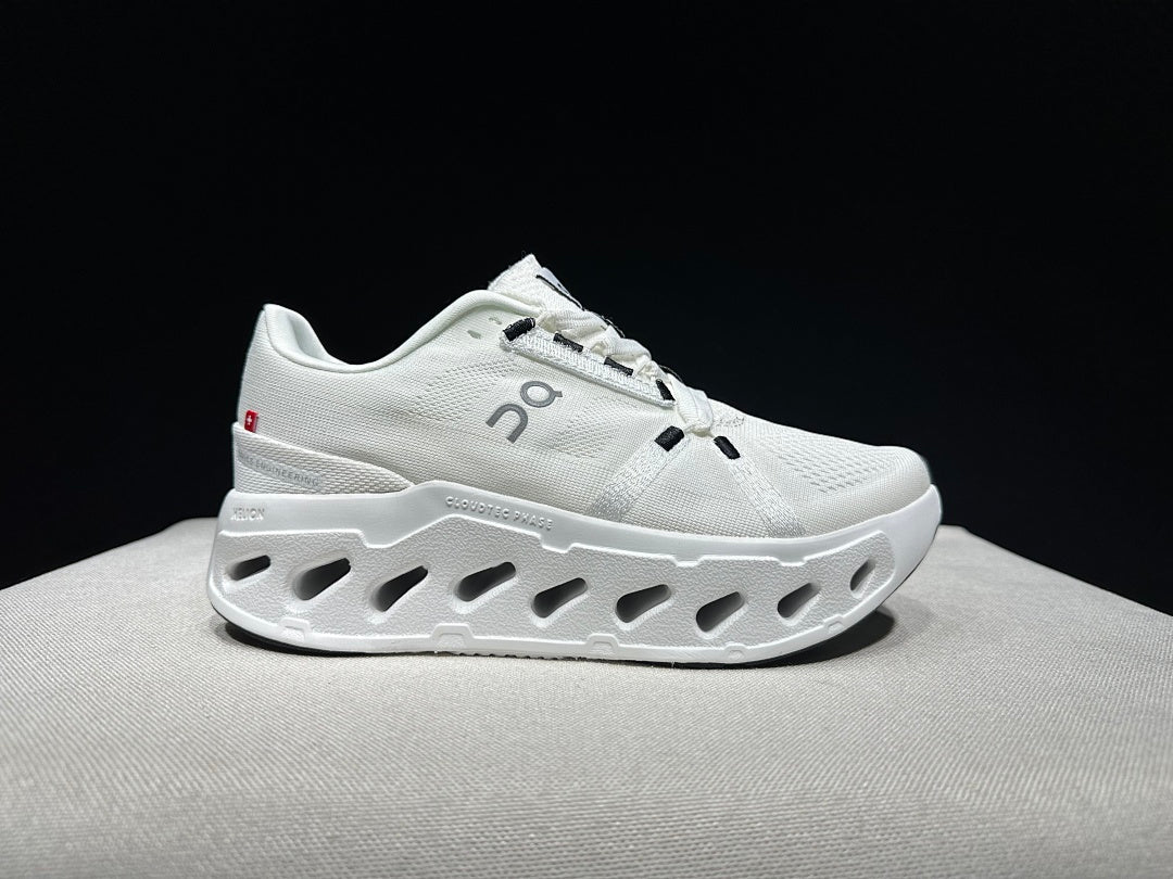 On Cloudeclipse White Running Sneakers