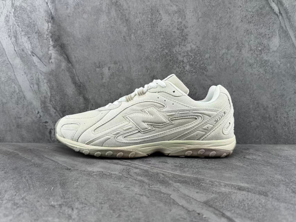 New Balance 2014 Off-White Sneakers