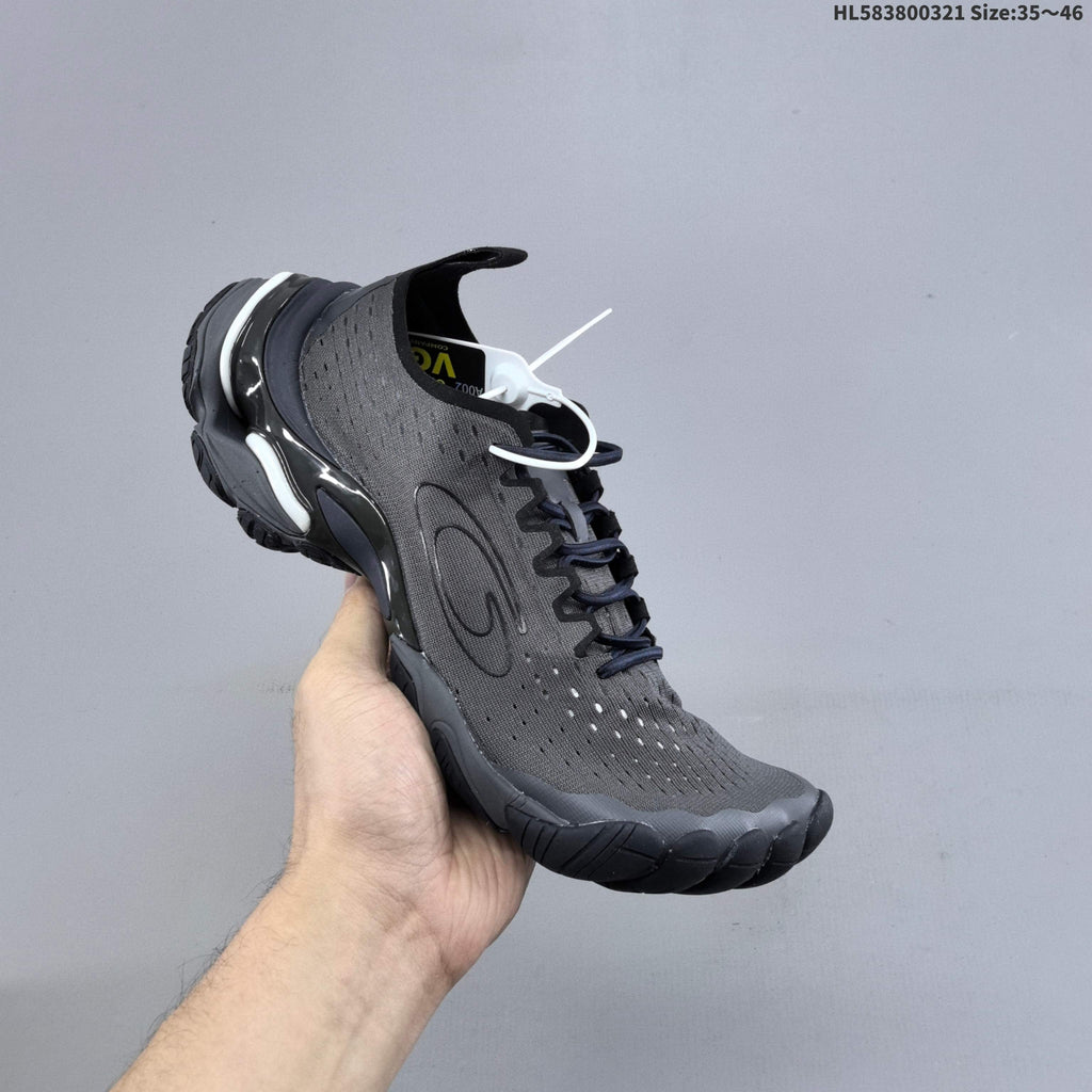 Balenciaga Anatomic Runner Gray Five-Toe Sneakers HL583800321