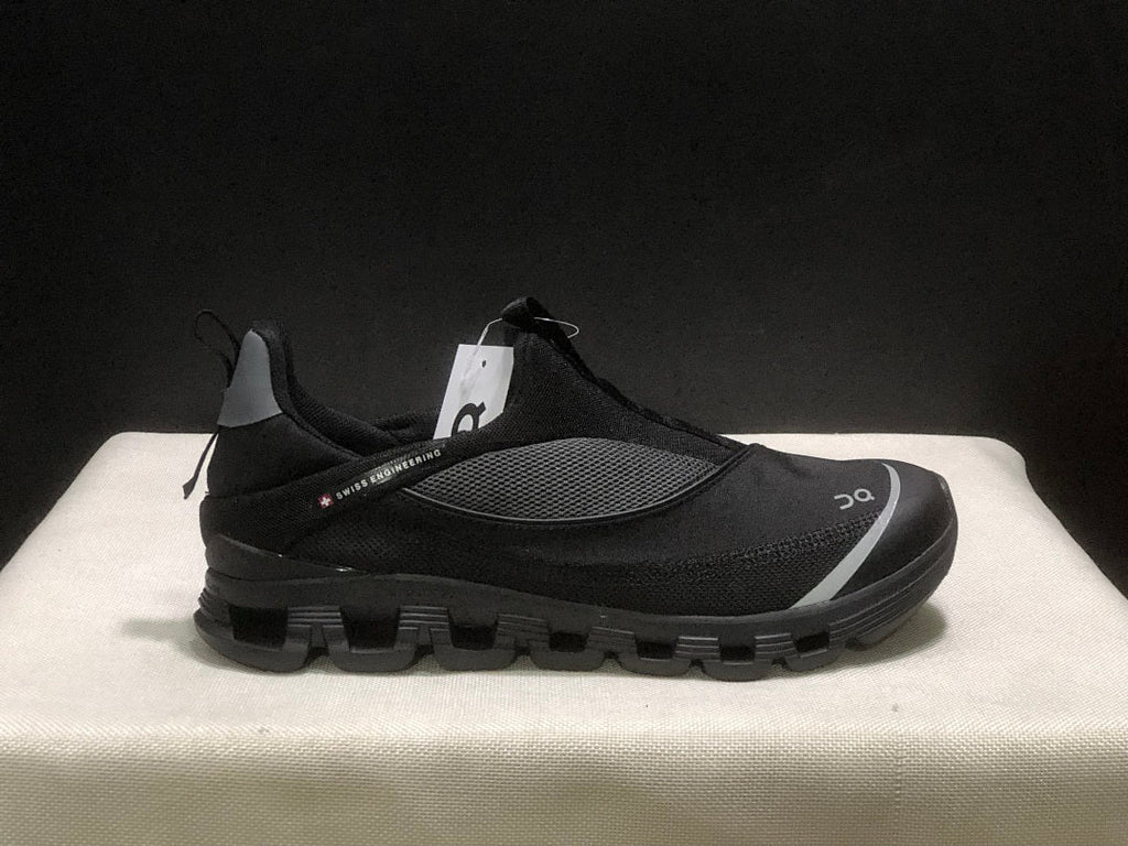 On Cloud 4 Coast Black Slip-On Sneakers