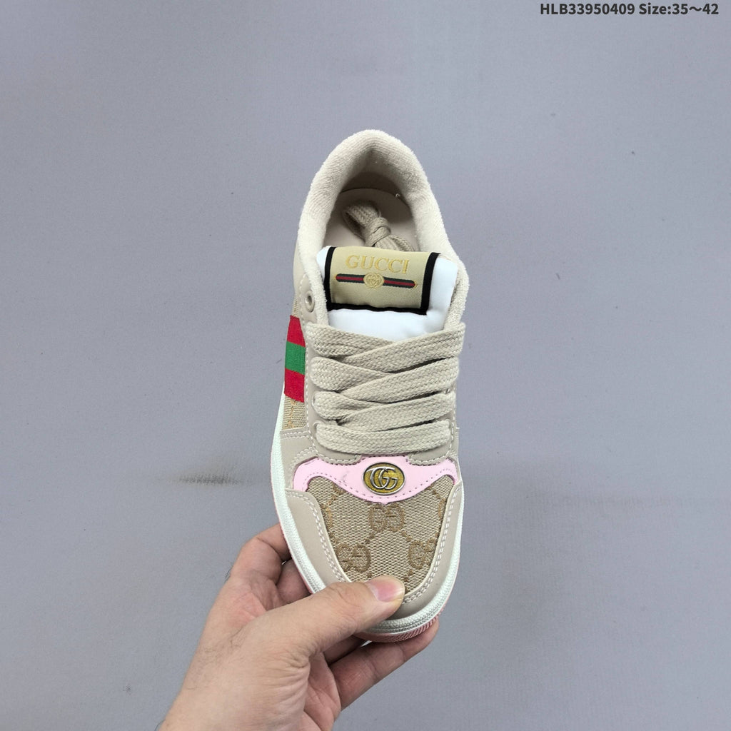 Gucci Screener Low-Top Sneakers in Beige and Pink