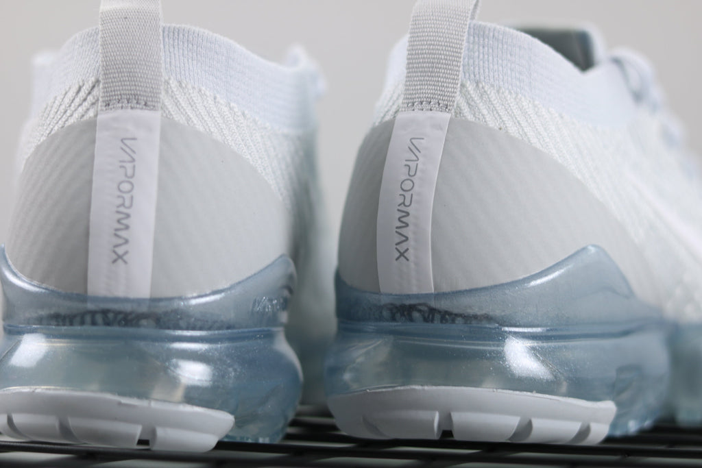 Nike Air VaporMax Flyknit 3 White Grey AJ6900-102