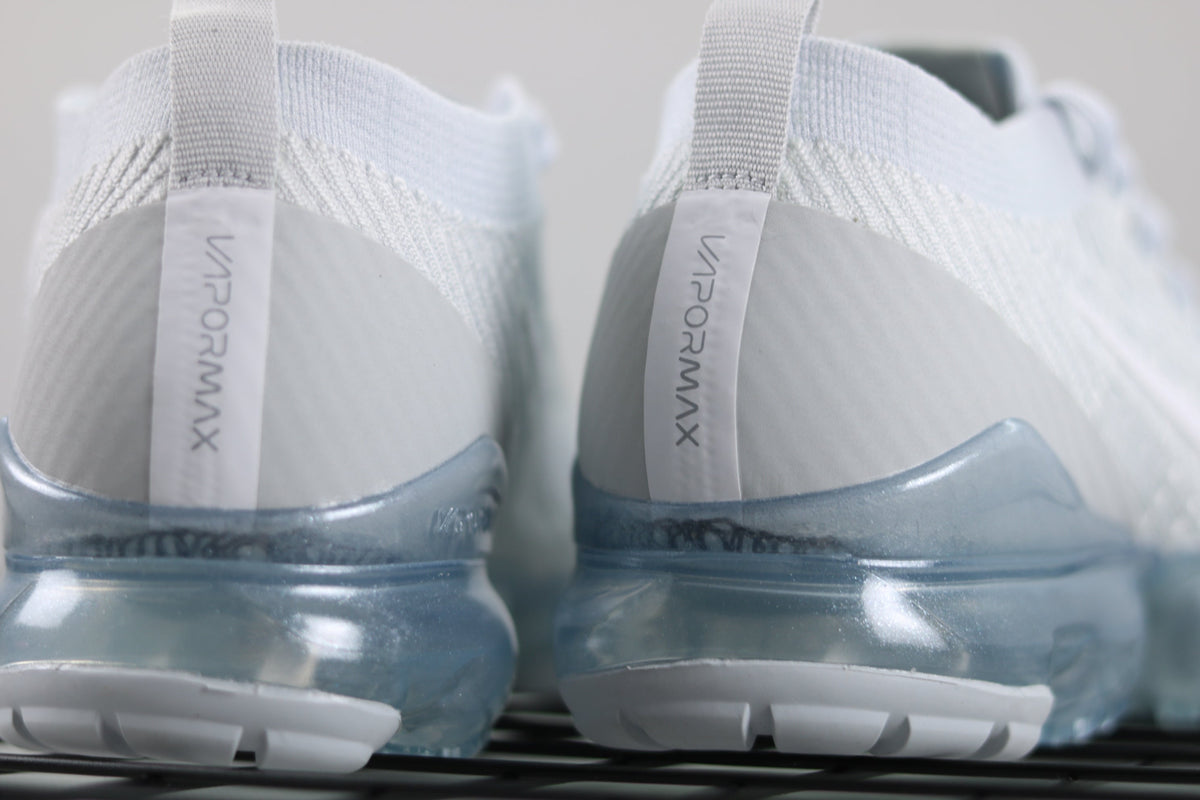 Nike Air VaporMax Flyknit 3 White Grey AJ6900-102