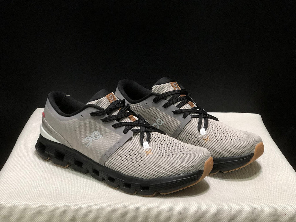On Cloud X 4 Sneakers in Fog and Black
