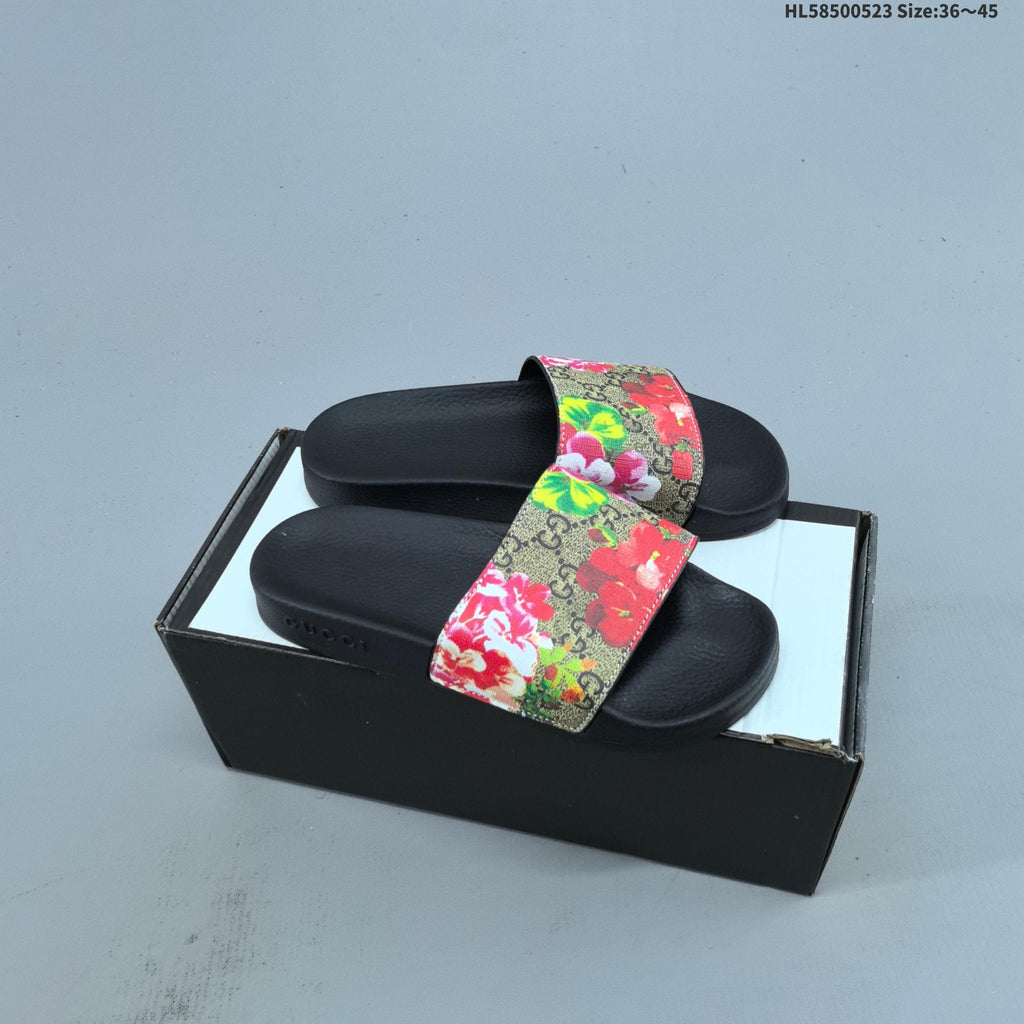 Gucci HL58500523 Monogram Slide Sandals