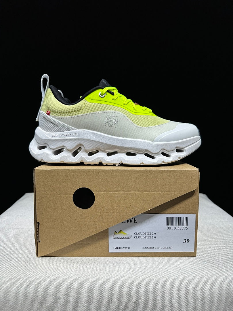On Running Cloudtilt 2.0 Sneakers in Fluorescent Green
