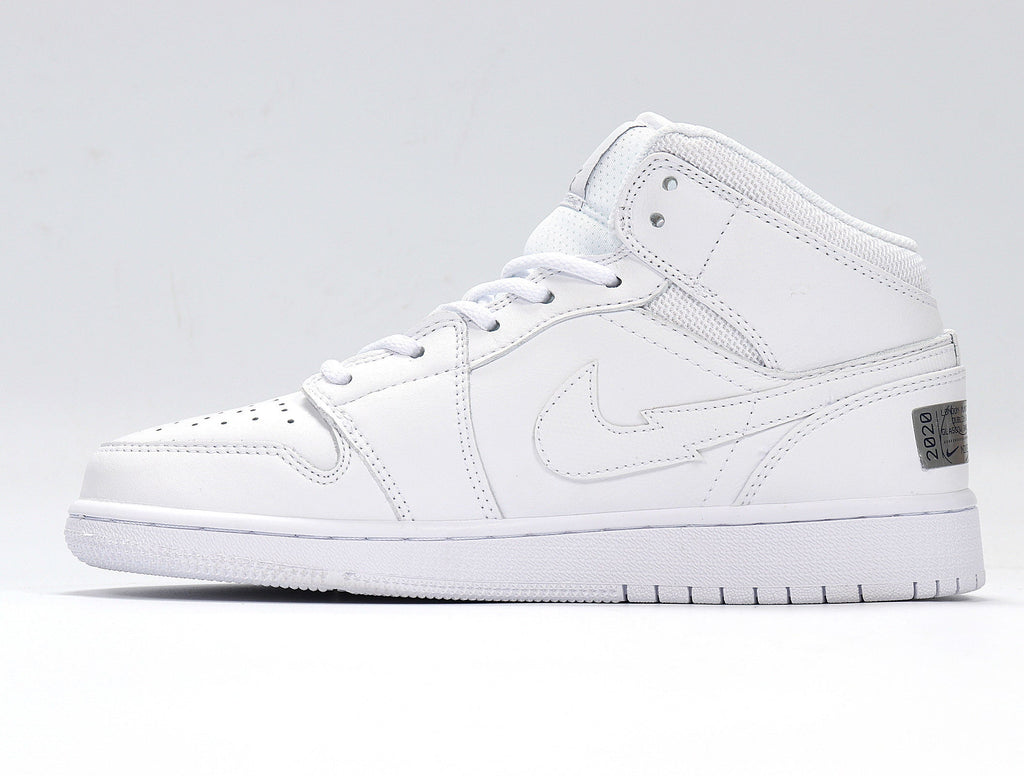 Jordan 1 High White Basketball Sneakers CW7589-100