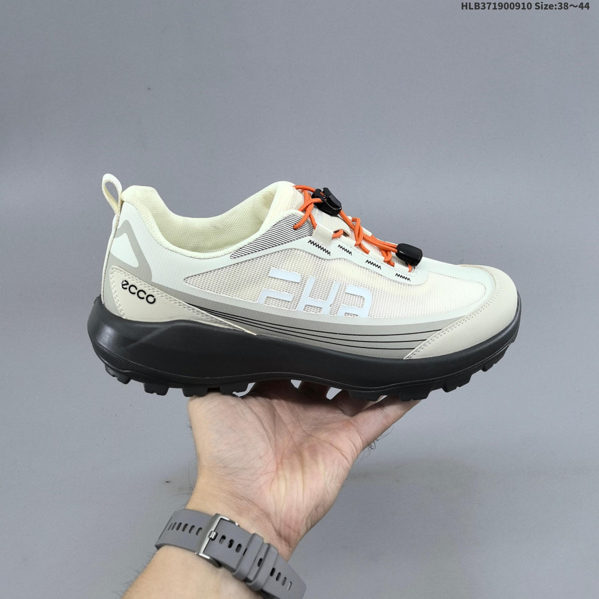 ECCO Men's Low-Top Outdoor Sneakers, Black or Off-White