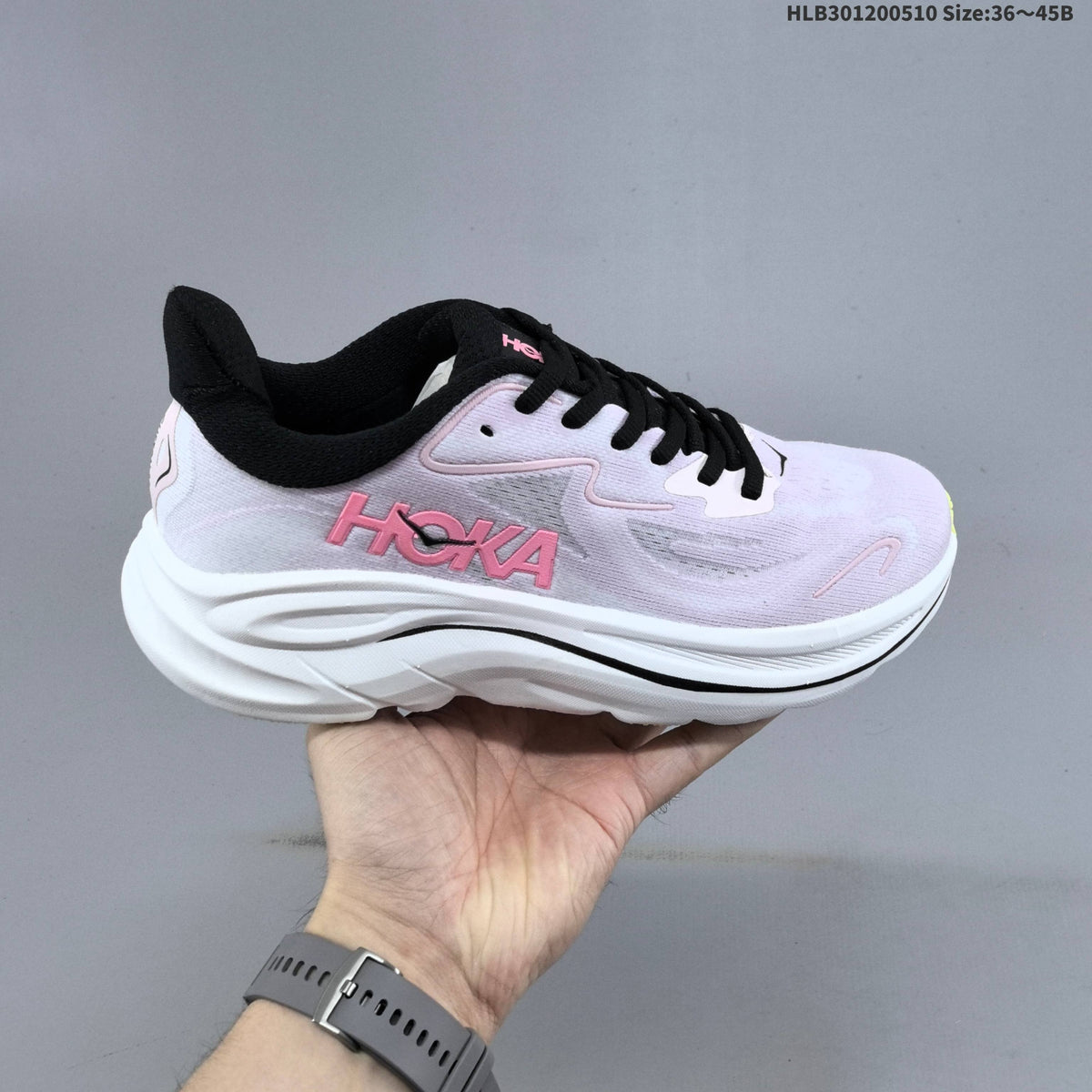 HOKA Clifton 10 Low-Top Running Shoes