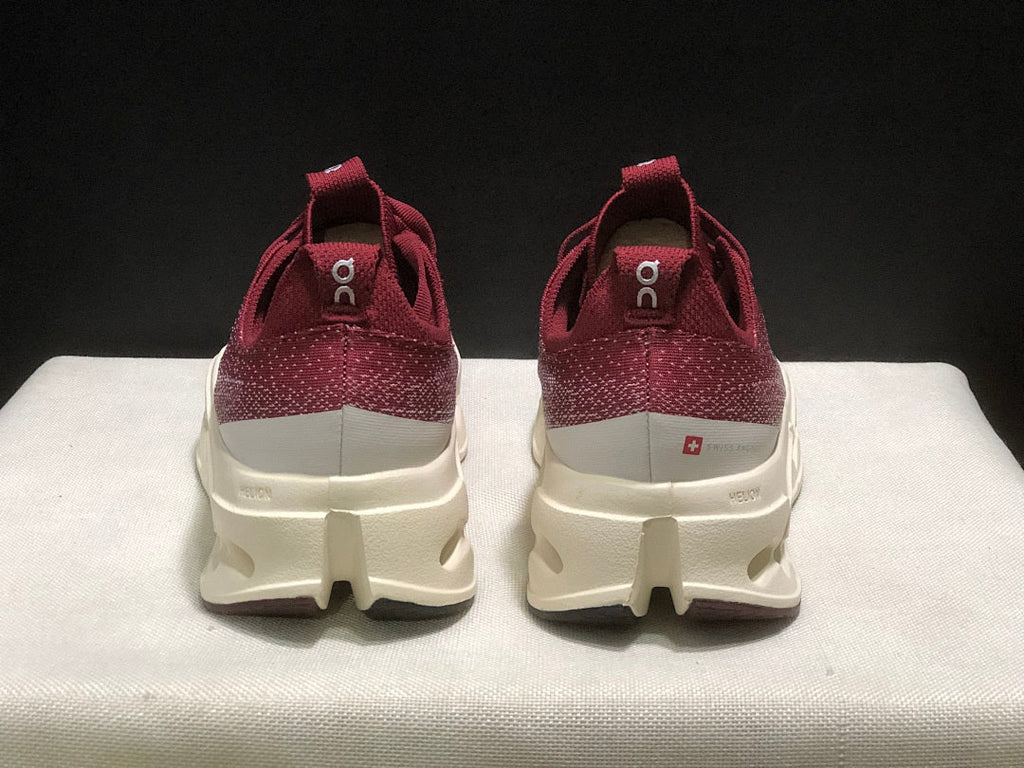 On Cloudsurfer Max Sneakers Burgundy