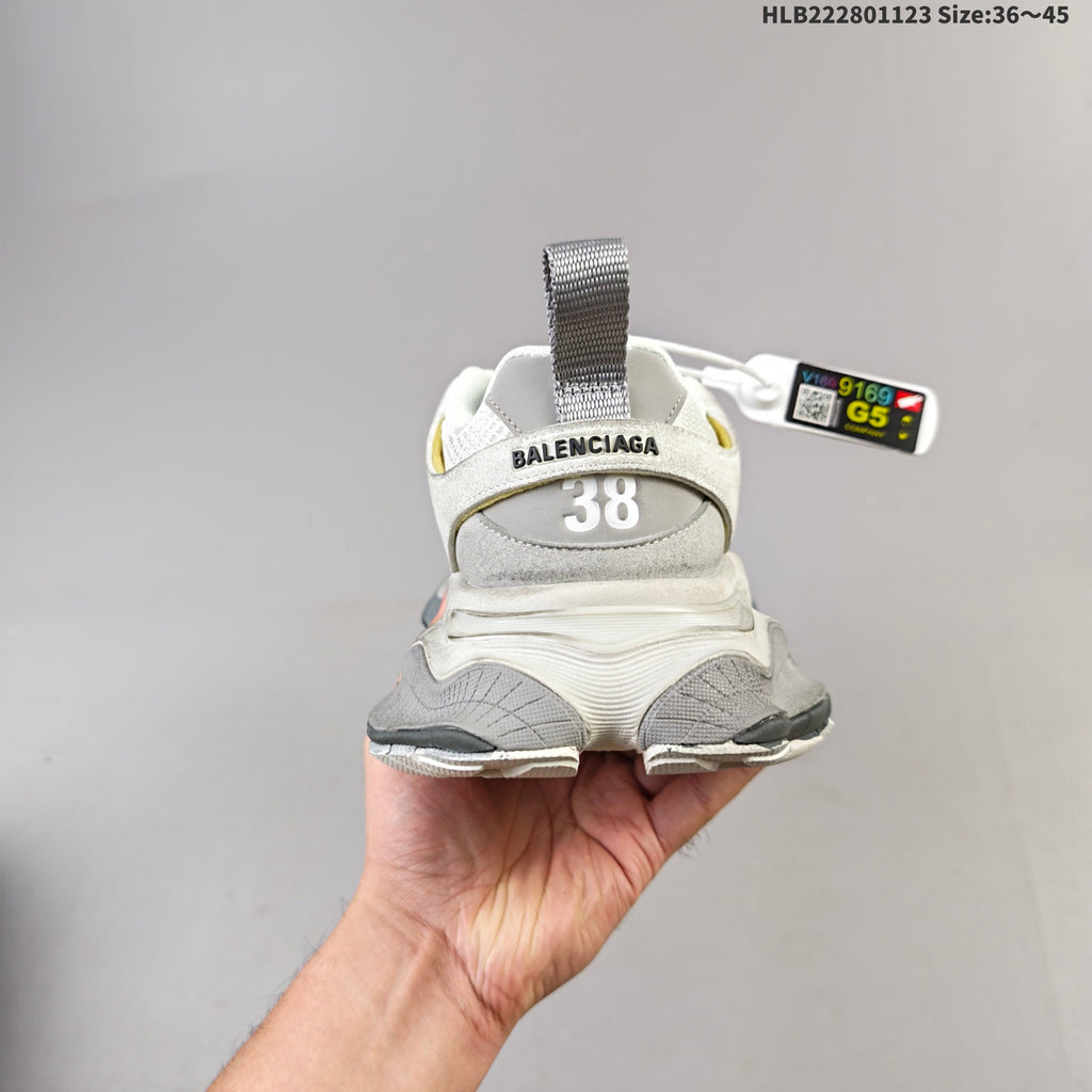 Balenciaga Monday Low-Top Sneakers in Gray and White