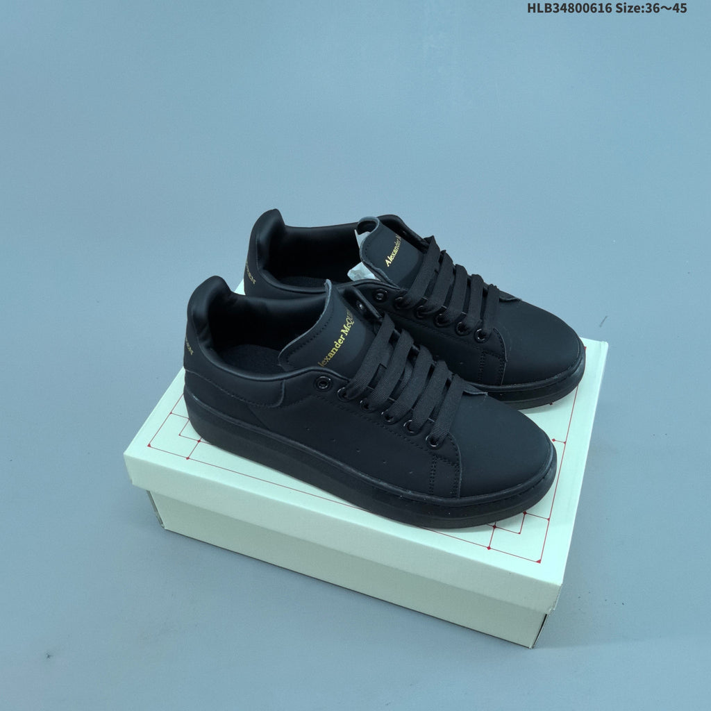 Alexander McQueen Oversized Low-Top Sneakers, White and Black