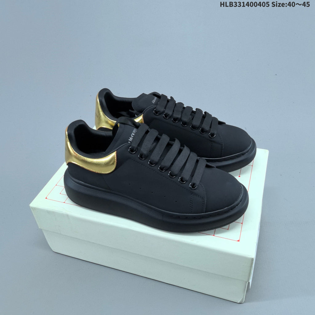 Alexander McQueen Oversized Low-Top Sneakers, Black and Gold, HLB331400405