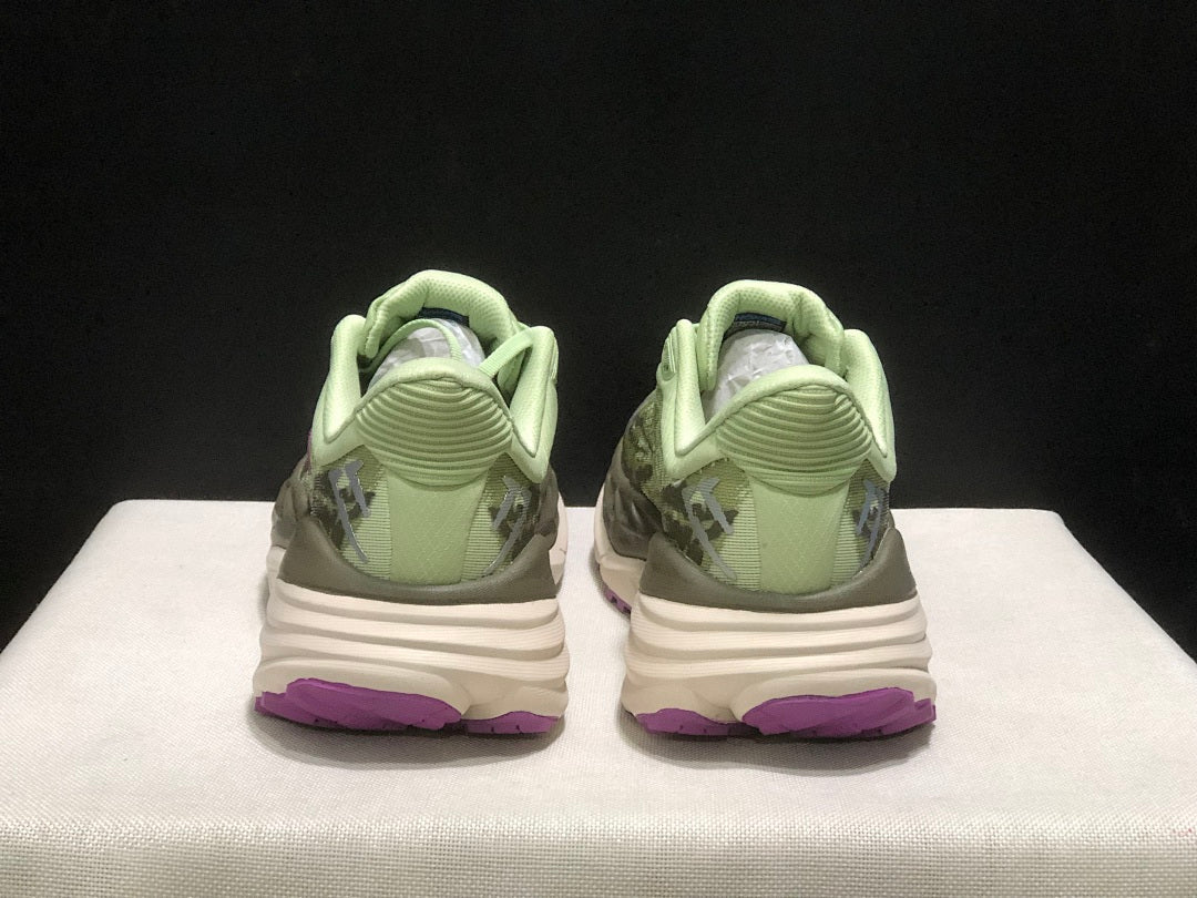 HOKA Stinson 7 Trail Running Shoes in Sage Green