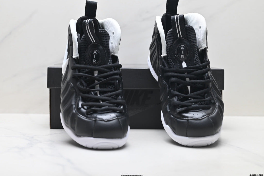 Nike Air Foamposite One Penny Hardaway Black White Sneakers