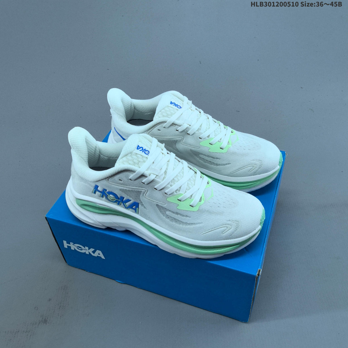 HOKA Clifton 10 Low-Top Running Shoes