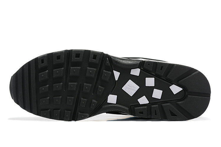 Nike Air Max BW Sneakers in Black and Grey
