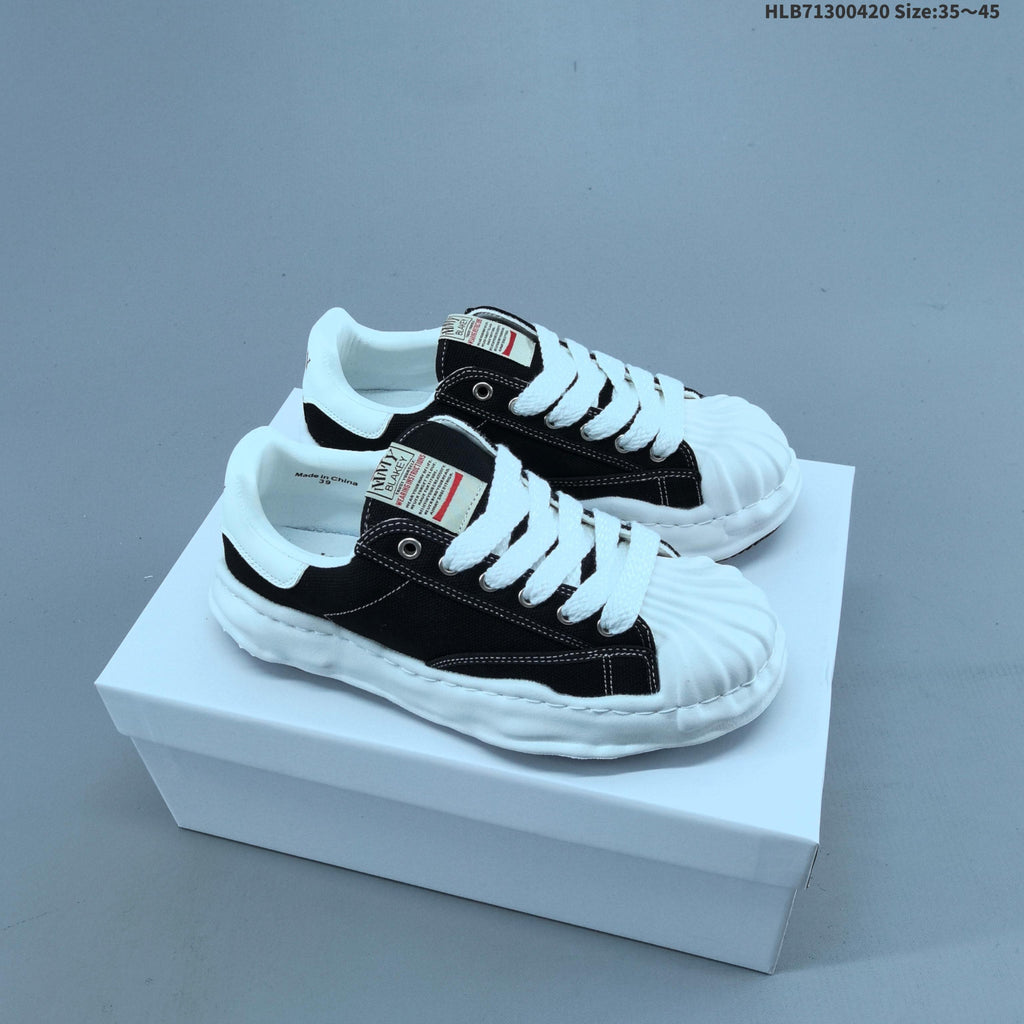 Maison Mihara Yasuhiro Original Sole Low-Top Sneakers