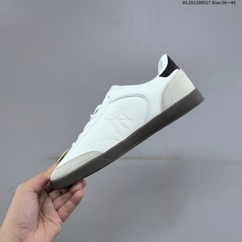 MLB Clubbie SD Low-Top Sneakers, White and Green