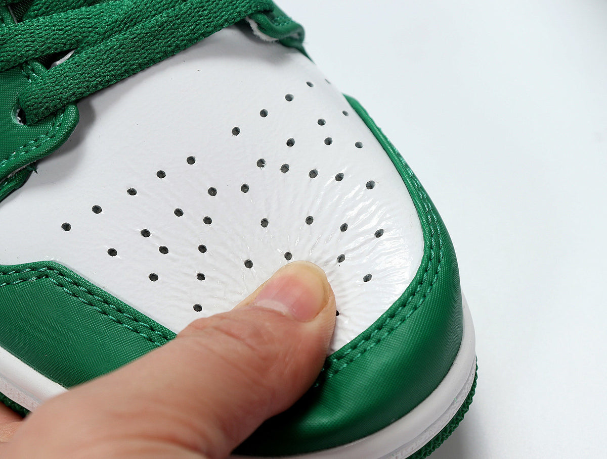 Jordan 1 Low White and Green Sneakers 553558-301