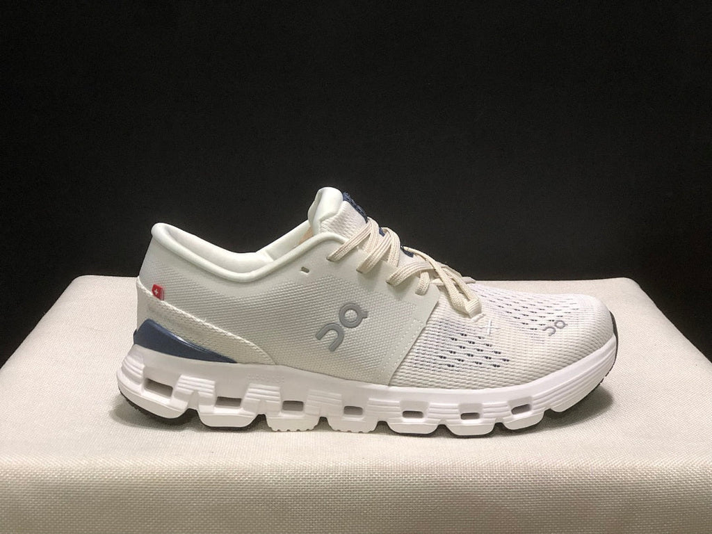 On Cloud X 4 Ivory and Blue Sneakers