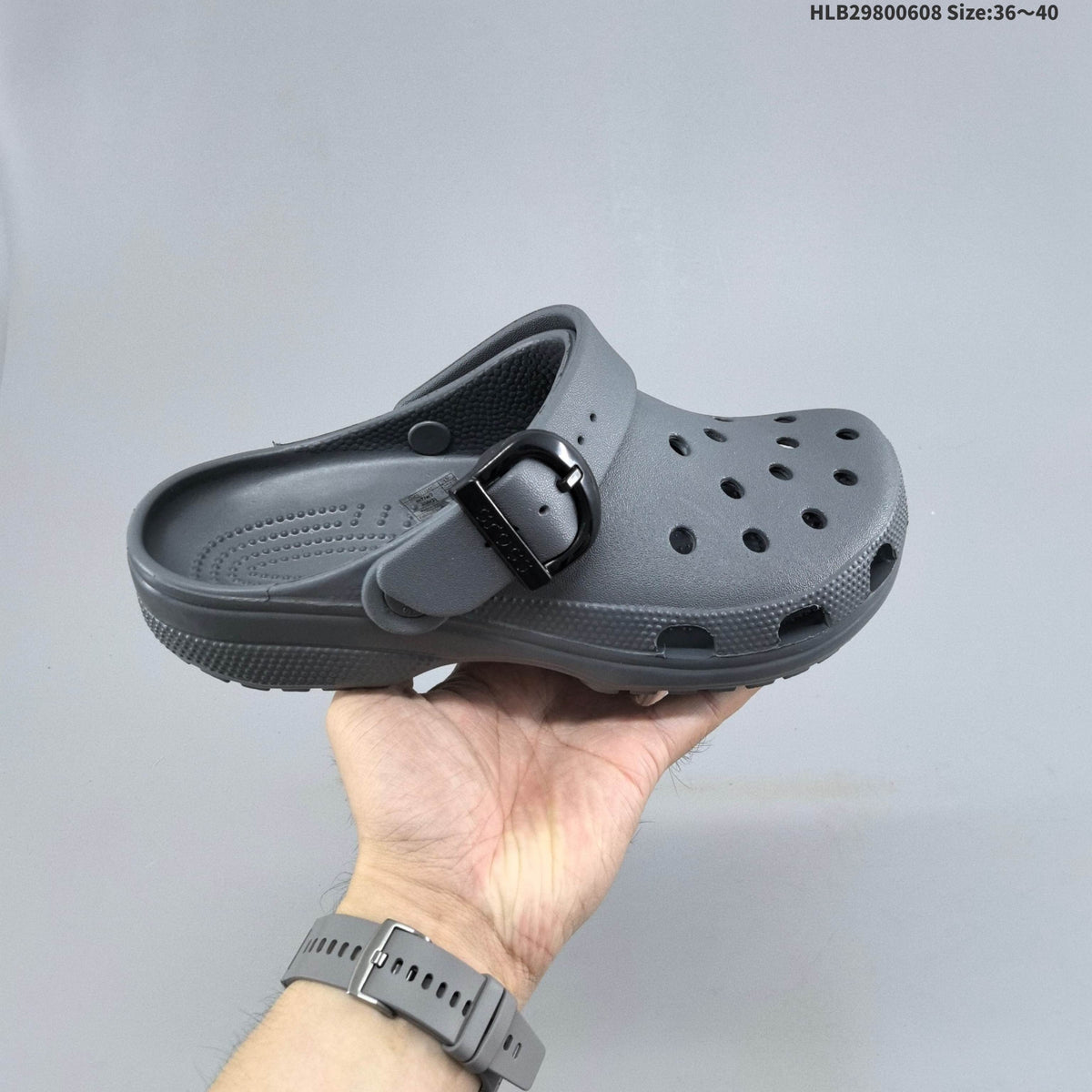 Crocs Classic Clog in Charcoal Gray