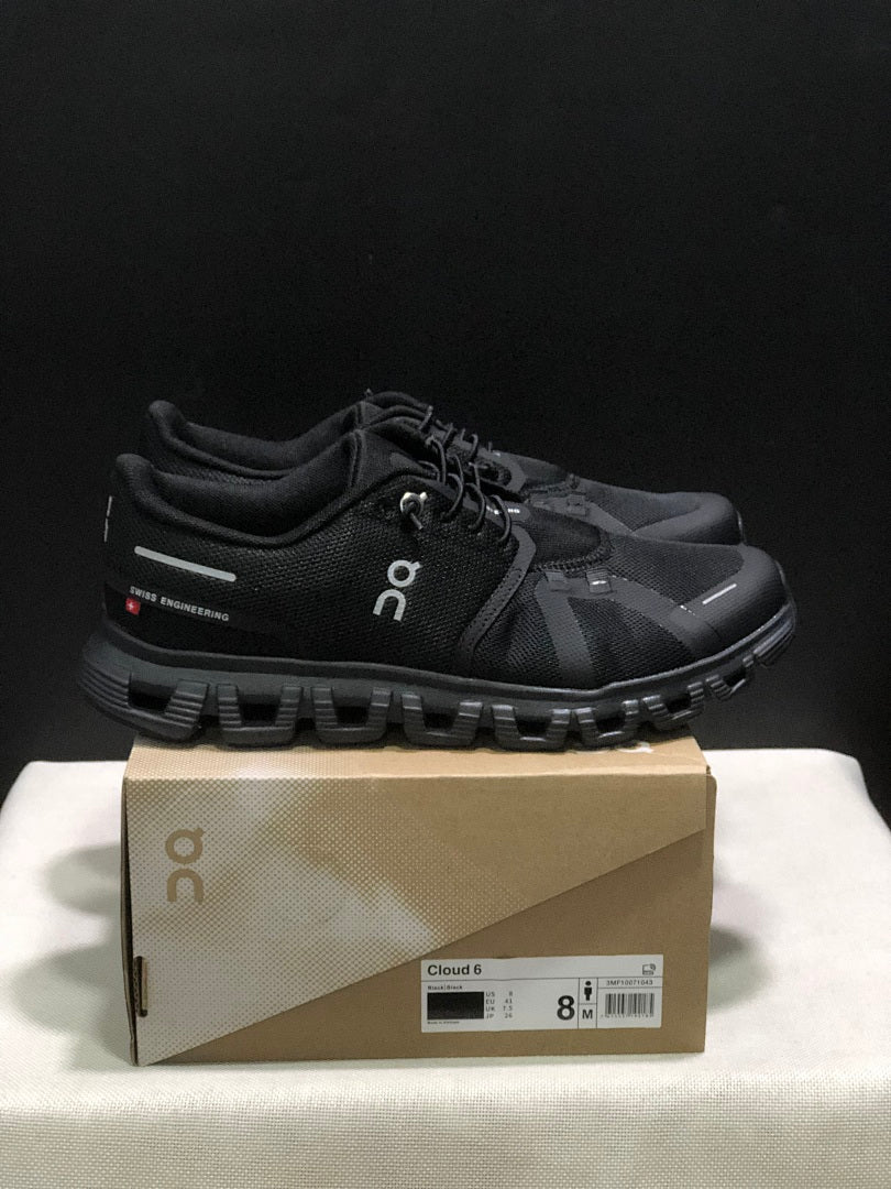 On Cloud 6 Black Sneakers