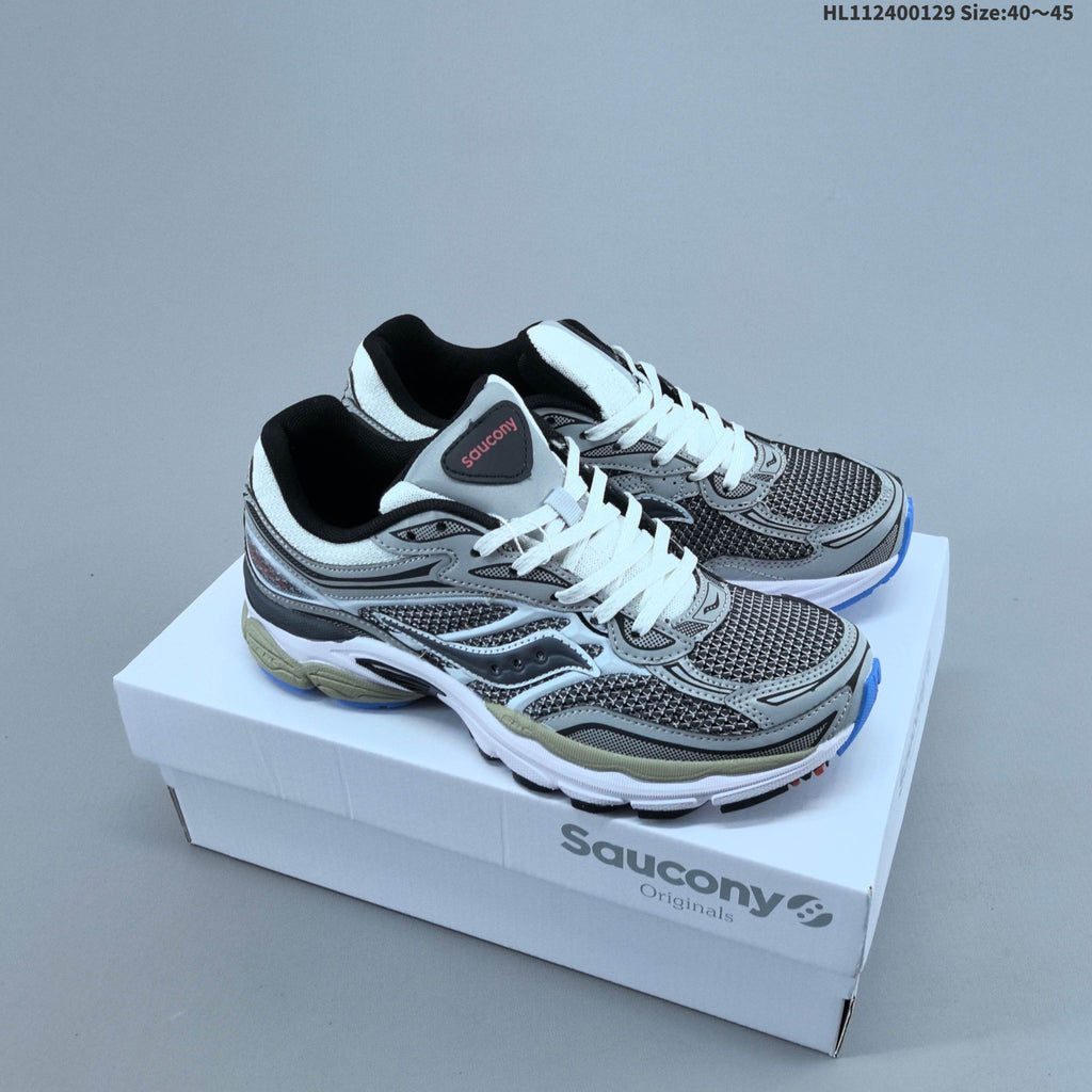 Saucony ProGrid Omni 9 Retro Running Sneakers